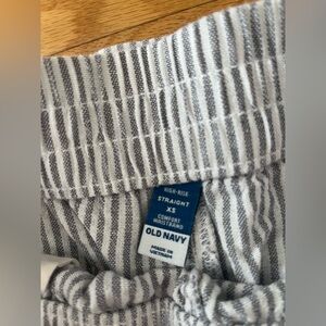 Old Navy Gray and White Striped Pants